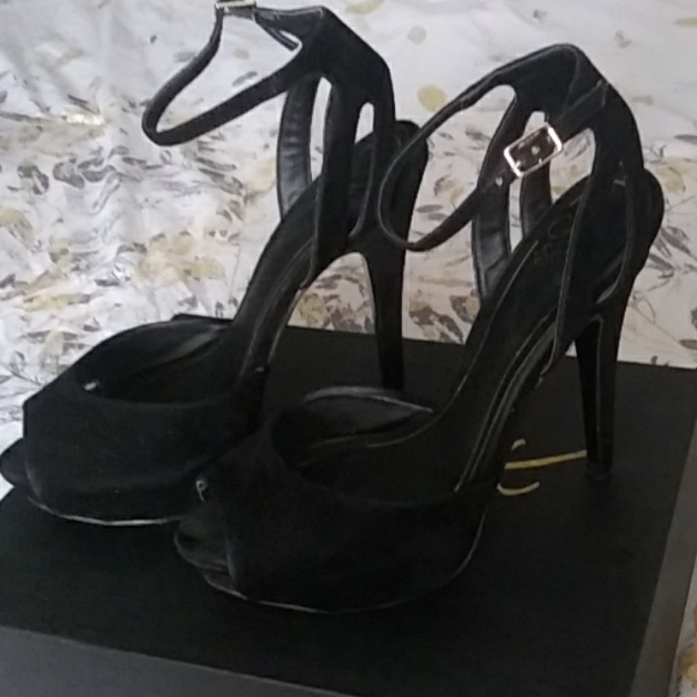 Colin Stuart high heels